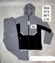 Load image into Gallery viewer, Tracksuit