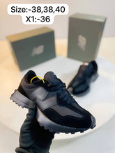 Load image into Gallery viewer, Shoes
