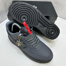 Load image into Gallery viewer, Shoes men