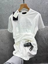 Load image into Gallery viewer, T-shirt