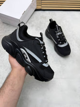Load image into Gallery viewer, Shoes men