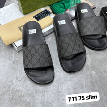 Load image into Gallery viewer, Slipper