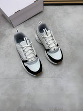 Load image into Gallery viewer, Shoes men
