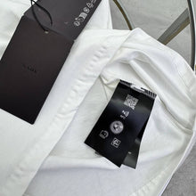 Load image into Gallery viewer, T-shirt
