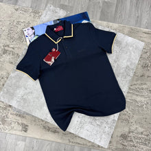 Load image into Gallery viewer, Tshirt
