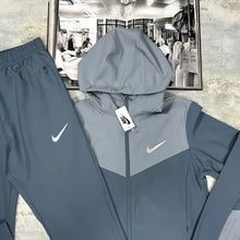 Load image into Gallery viewer, Tracksuit men