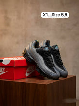 Load image into Gallery viewer, Shoes men
