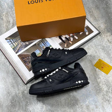 Load image into Gallery viewer, Shoes