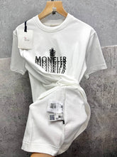 Load image into Gallery viewer, T-shirt