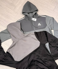 Load image into Gallery viewer, Tracksuit men