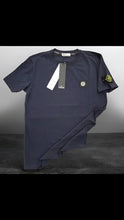 Load image into Gallery viewer, T-shirt