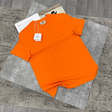 Load image into Gallery viewer, Tshirt