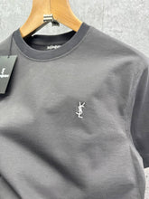 Load image into Gallery viewer, Tshirt