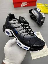 Load image into Gallery viewer, Shoes men