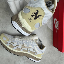 Load image into Gallery viewer, Shoes