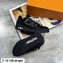 Load image into Gallery viewer, Shoes