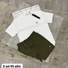 Load image into Gallery viewer, Tshirt