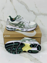 Load image into Gallery viewer, Shoes