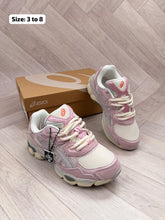 Load image into Gallery viewer, Shoes