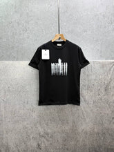 Load image into Gallery viewer, T-shirt
