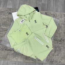 Load image into Gallery viewer, T-shirt