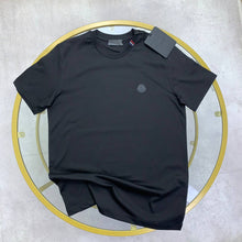 Load image into Gallery viewer, Tshirt