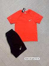 Load image into Gallery viewer, Tshirt
