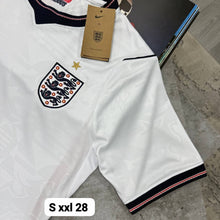 Load image into Gallery viewer, Tshirt