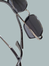 Load image into Gallery viewer, Sunglass