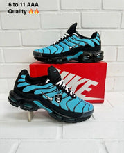 Load image into Gallery viewer, Shoes men