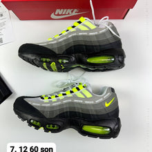 Load image into Gallery viewer, Shoes