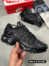 Load image into Gallery viewer, Shoes