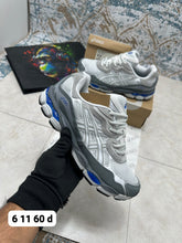 Load image into Gallery viewer, Shoes