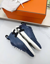 Load image into Gallery viewer, Shoes