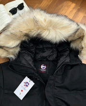 Load image into Gallery viewer, Jacket