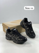 Load image into Gallery viewer, Shoes