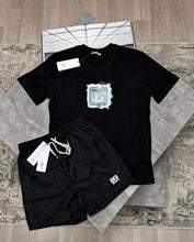 Load image into Gallery viewer, Tshirt