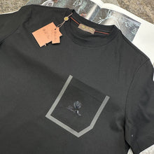 Load image into Gallery viewer, T-shirt