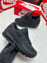 Load image into Gallery viewer, Shoes