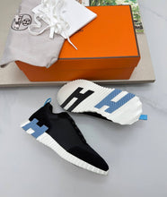 Load image into Gallery viewer, Shoes
