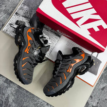 Load image into Gallery viewer, Shoes men