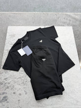 Load image into Gallery viewer, Tshirt