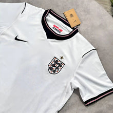 Load image into Gallery viewer, Tshirt