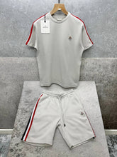 Load image into Gallery viewer, Tshirt