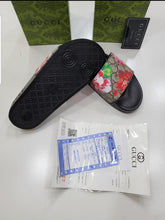 Load image into Gallery viewer, Slipper