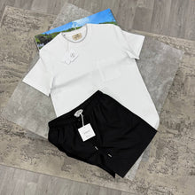 Load image into Gallery viewer, Tshirt