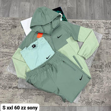Load image into Gallery viewer, Tshirt