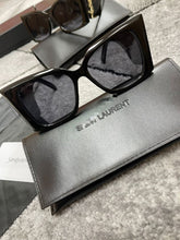 Load image into Gallery viewer, Sunglass