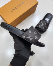 Load image into Gallery viewer, Slipper men