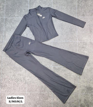 Load image into Gallery viewer, Tracksuit